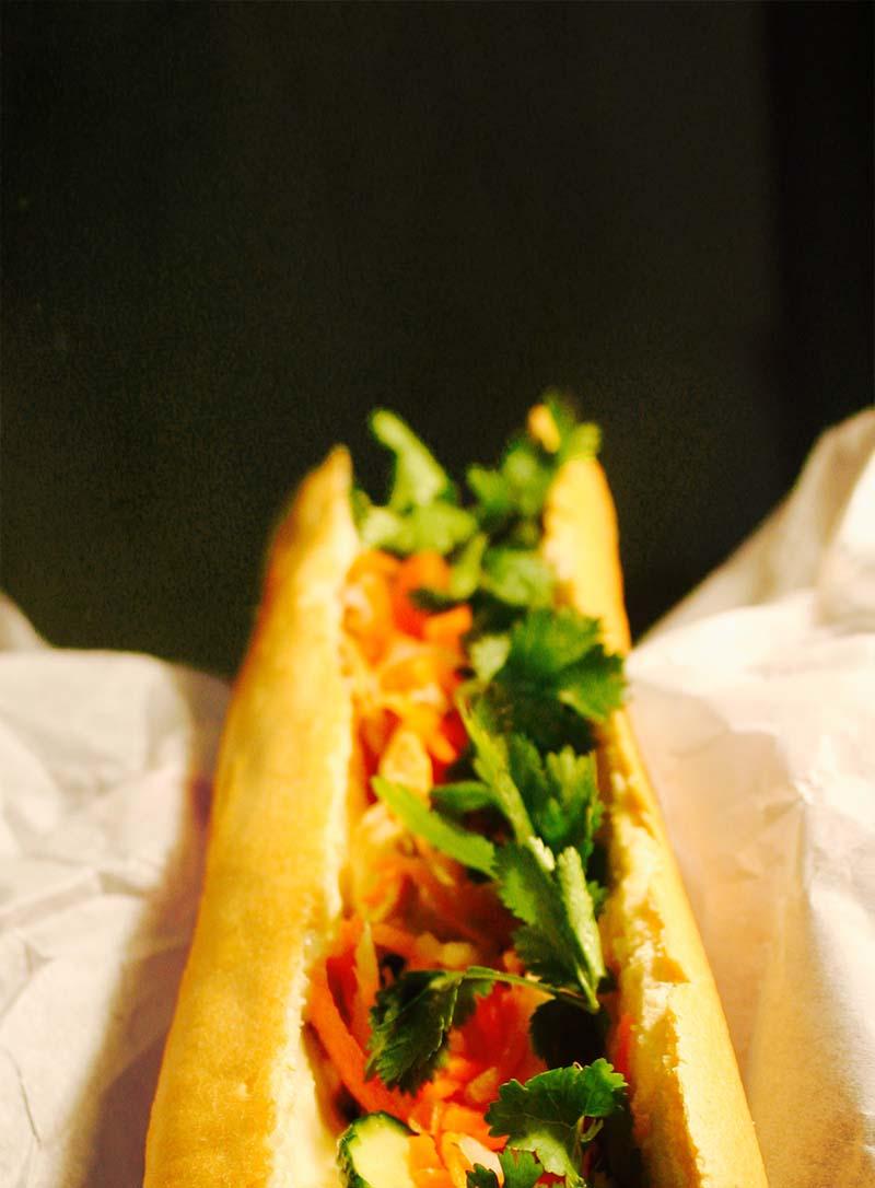 BANH MI VIETNAMITA: el bocadillo + moderno