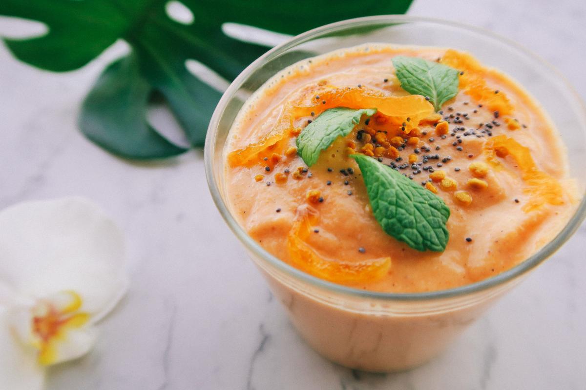 Smoothie de nísperos y zanahoria