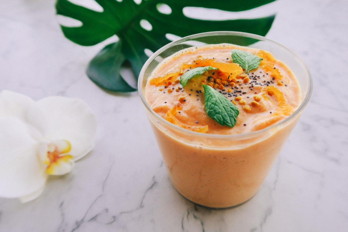 Smoothie de nísperos y zanahoria