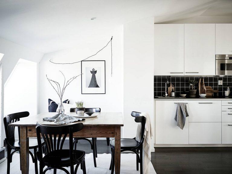 Suelos oscuros comedor y cocina