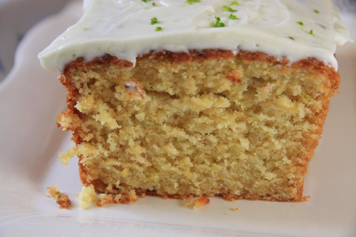 Cake de calabacín y lima