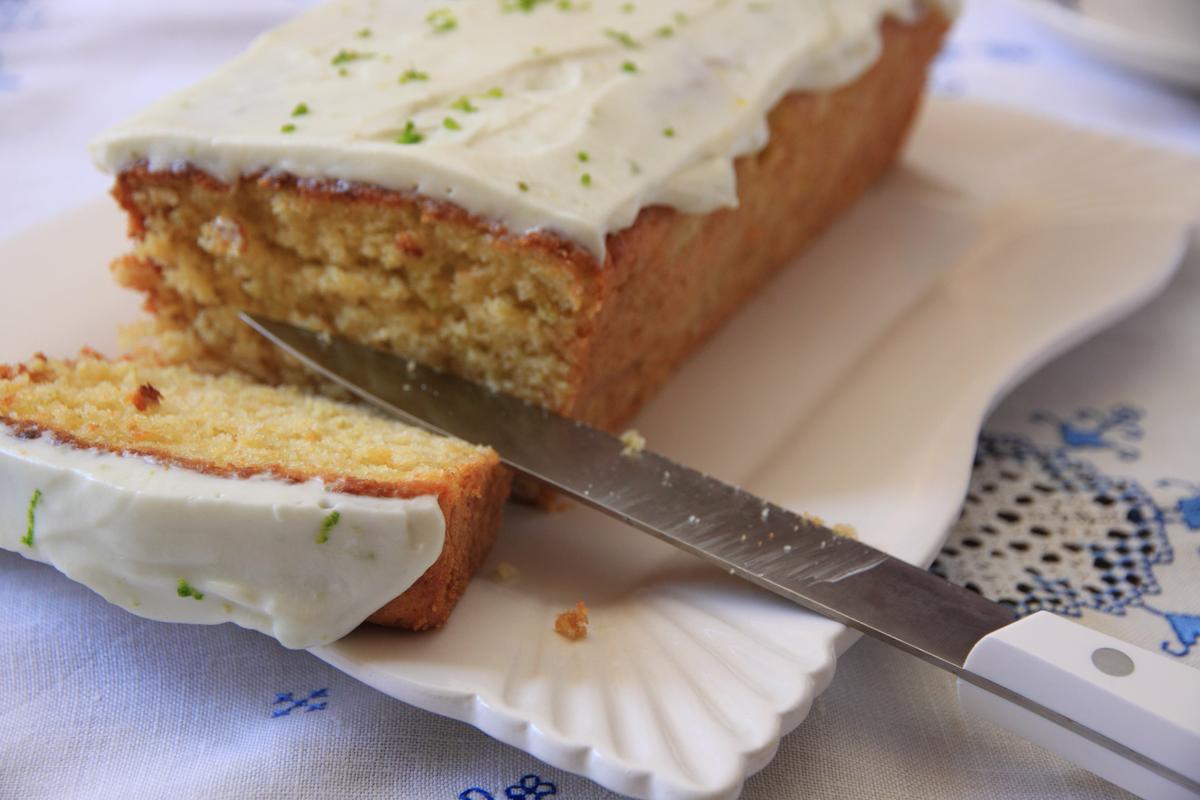 cake de calabacín y lima