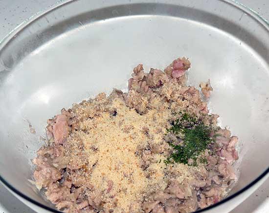 Champiñones rellenos de carne