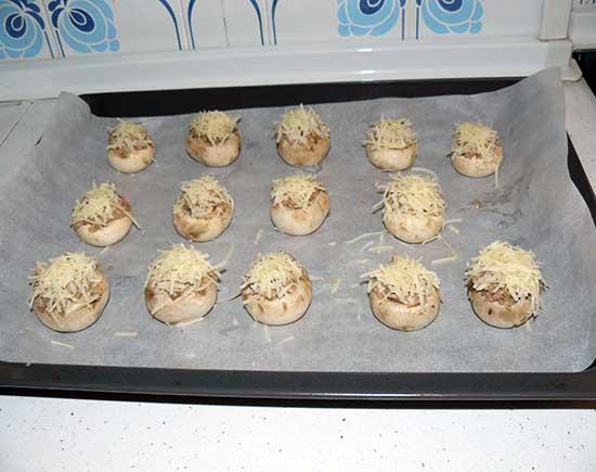 Champiñones rellenos de carne