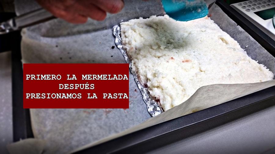 Receta pastas de coco con fresa