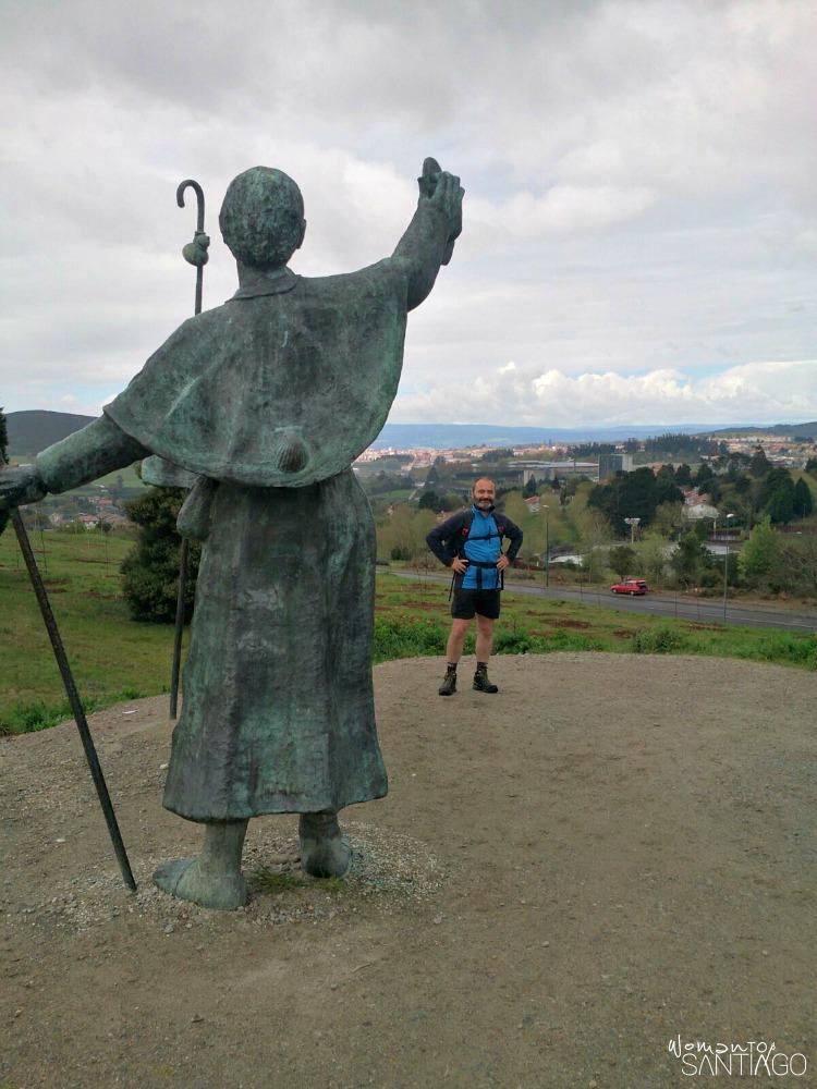 foto de peregrinos en monte do gozo