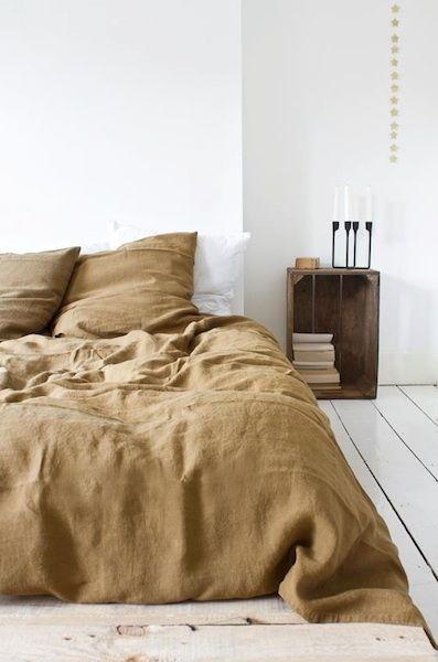 Alternativas a la mesita de noche tradicional | Decoración