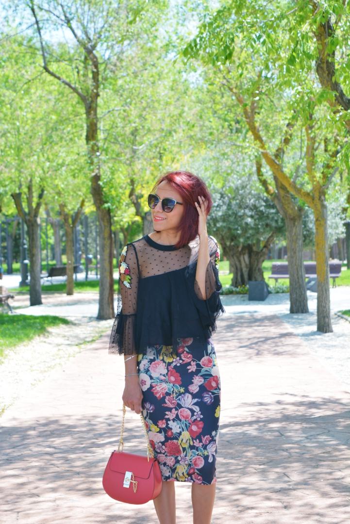 Top tul y falda flores