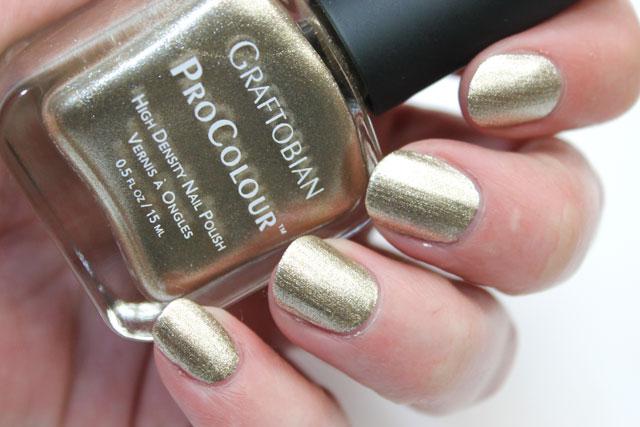 liquid gold graftobian swatch