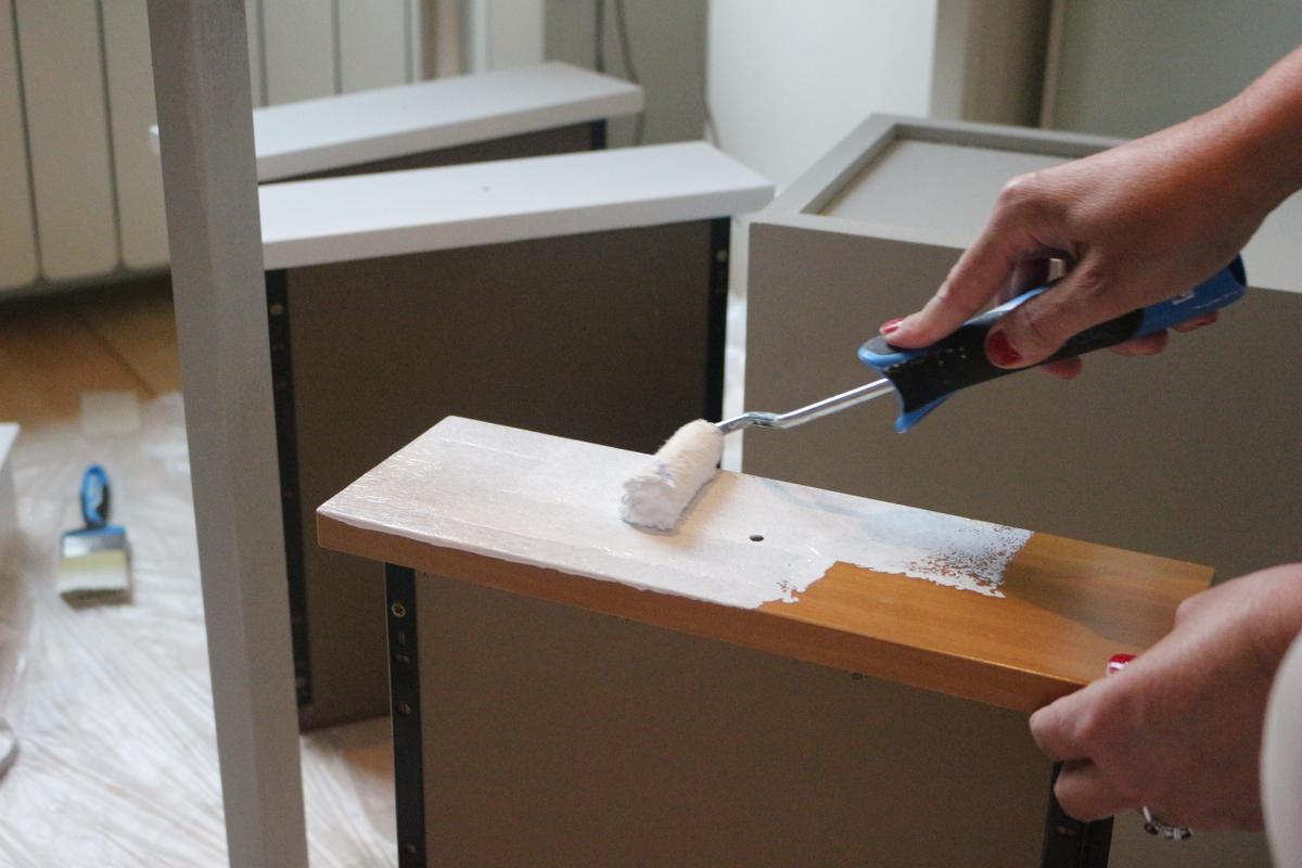 8. DIY_RENOVAR_DORMITORIO_EGGSHELL_PAINT_cajomera