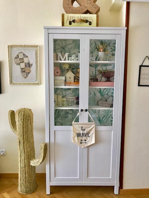 DIY vitrina Hemnes Bemydeco final