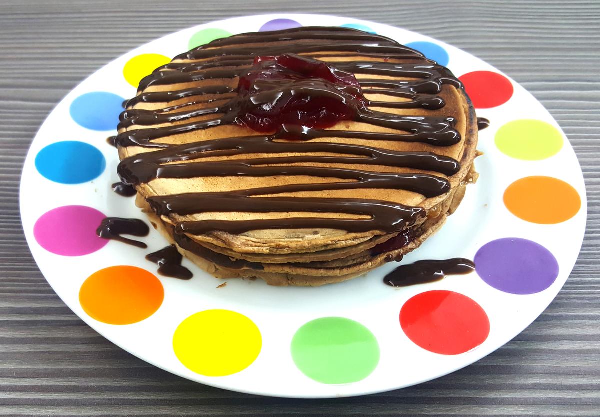 pancakes caramelo y fresa dieta