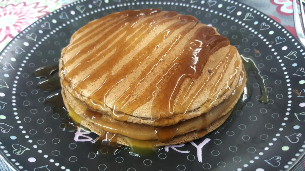 Pancakes naranja caramelo