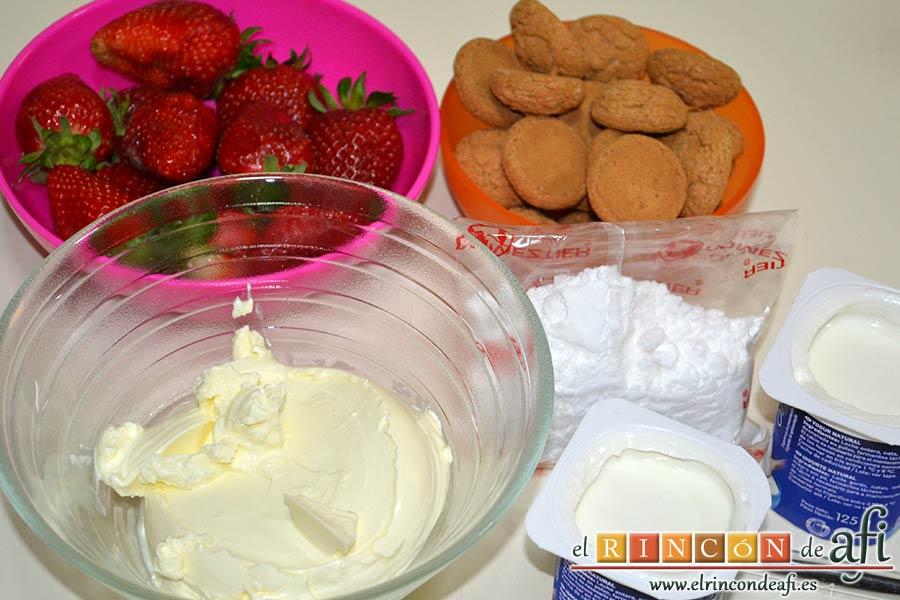 Tiramisú de fresas y amaretti, preparar los ingredientes