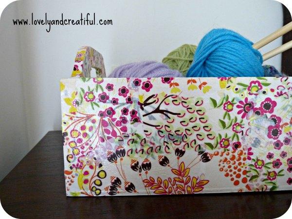 caja de madera decorada con papel decopatch decoupage