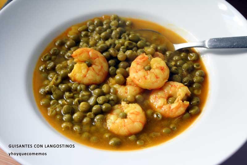guisantes con langostinos