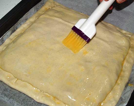 Empanada de pisto y atún