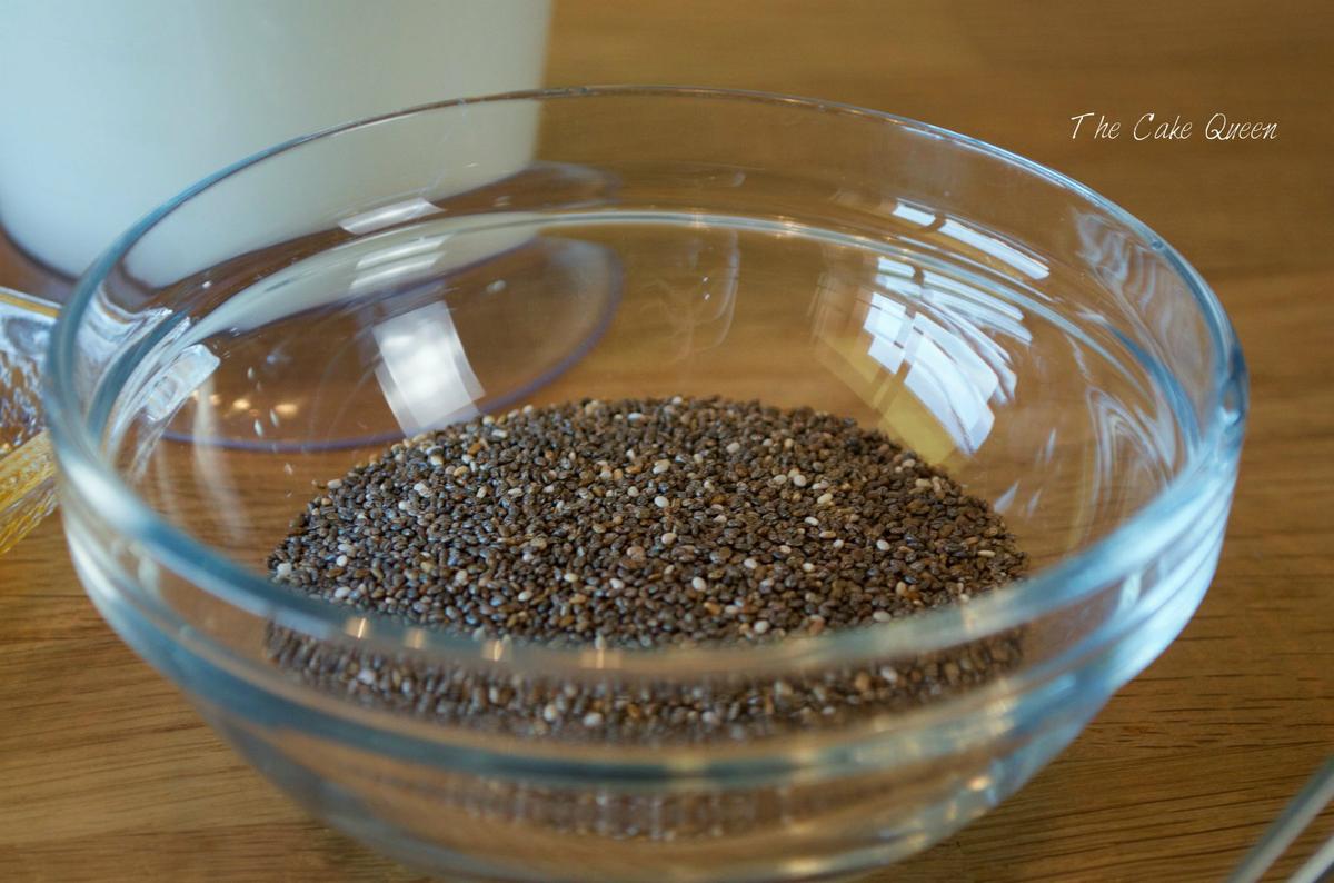 Batido de chia, almendras y frutas del bosque 