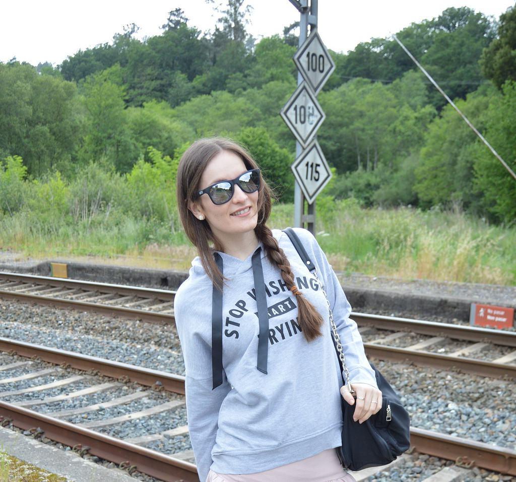 SuDADERA-MENSAJE-LUZ-TIENE-UN-BLOG (9)