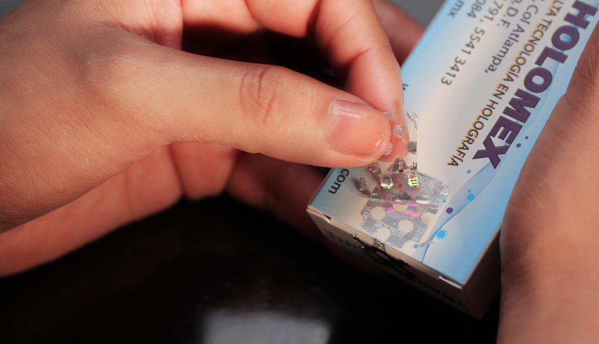 identificar medicamento falso