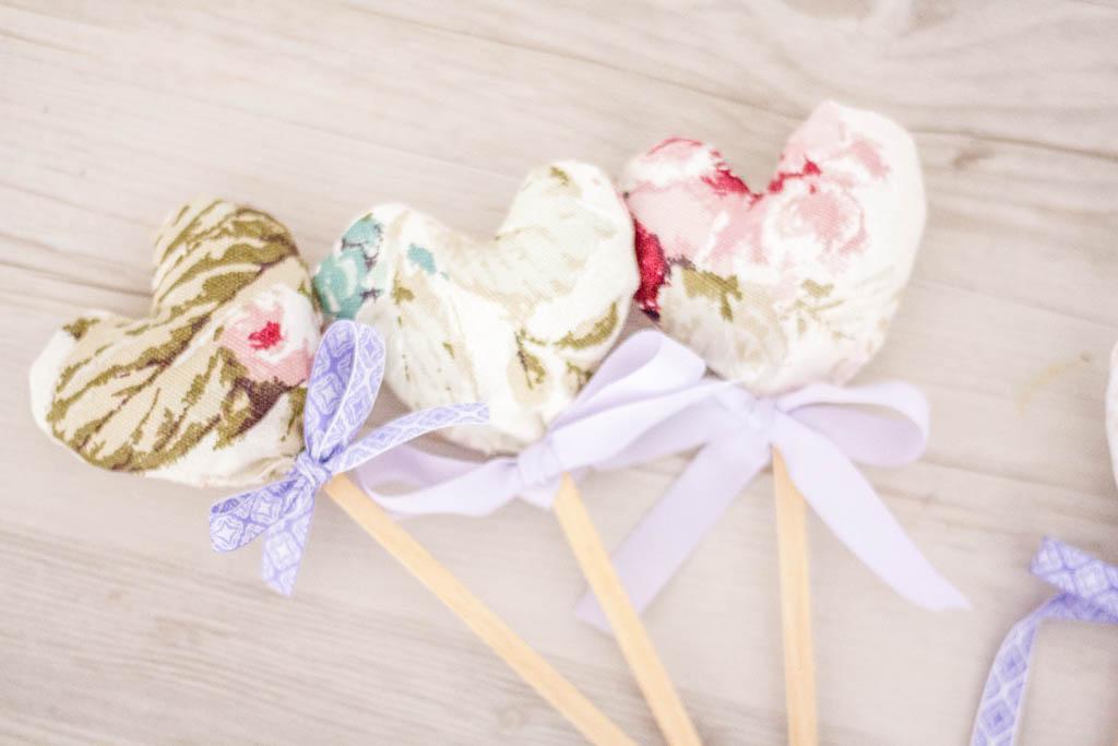 corazones de tela diy