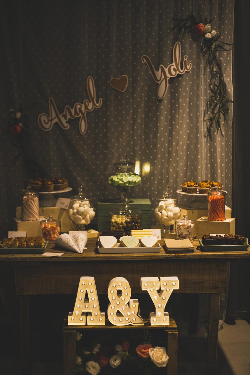 decoración boda rústica - MESA DULCE BODA RÚSTICA 