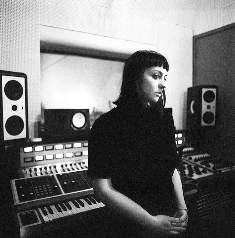 primavera-sound-Angel-Olsen-Amanda-Marsalis