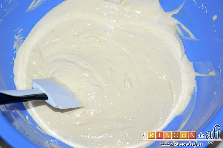 Mus de galletas cubanitos, batir bien