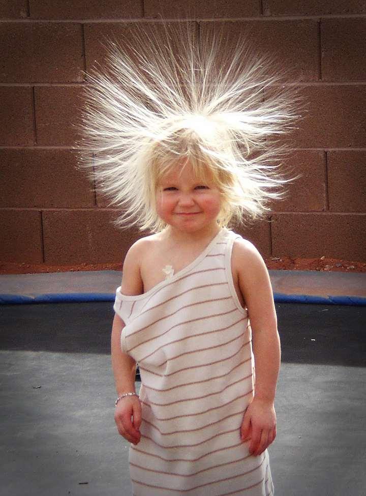 niña-pelo-encrespado