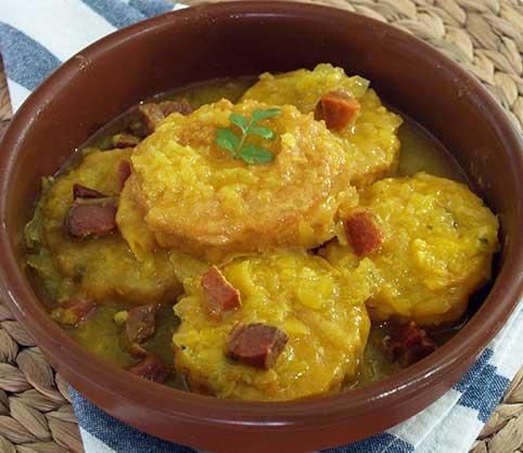 Tomates rellenos de ensaladilla