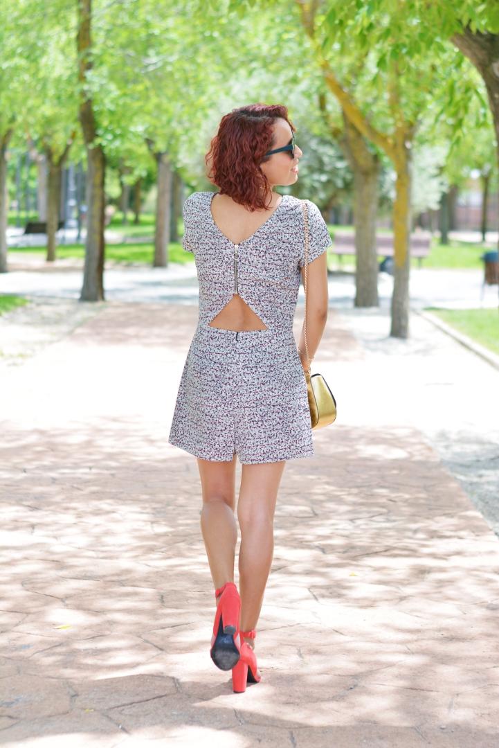 Jumpsuit con abertura en espalda