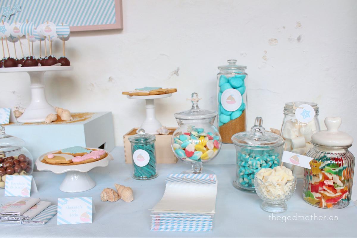 comunión marinera - comunion playa - mesa dulce temática bajo el mar 5