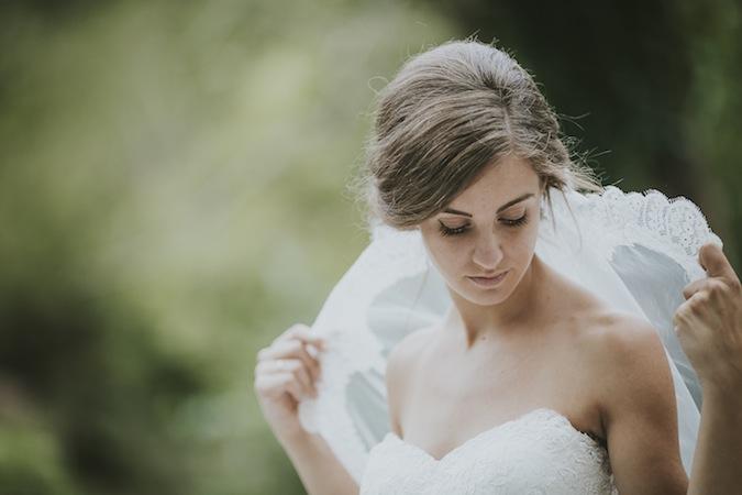 Una postboda en el rio