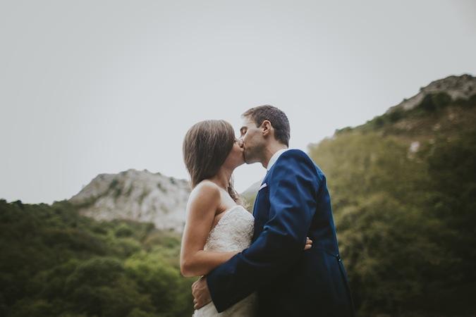 Una postboda en el rio