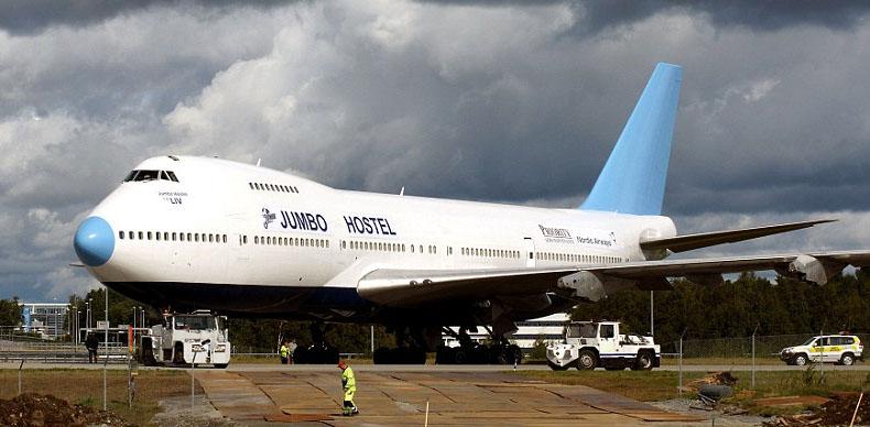 Plane hotel