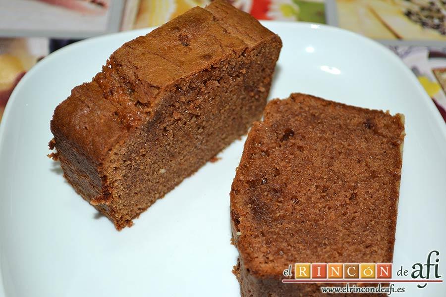 Pastel de chocolate y queso crema, sugerencia de presentación