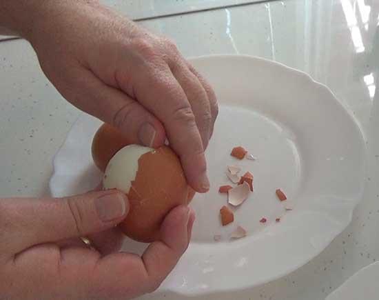 Cómo hacer un huevo duro perfecto