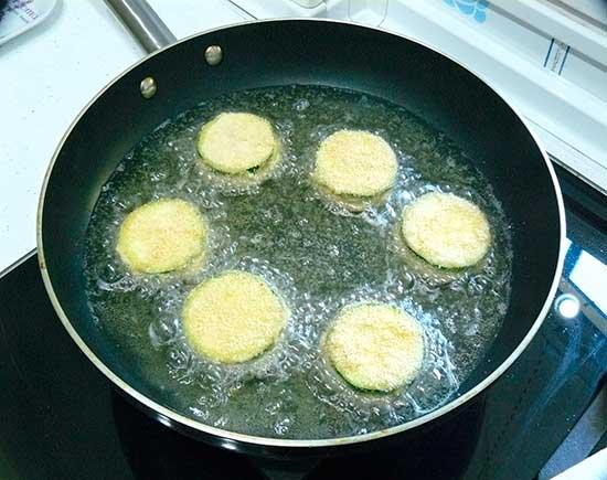 San Jacobos de calabacín, jamón y queso