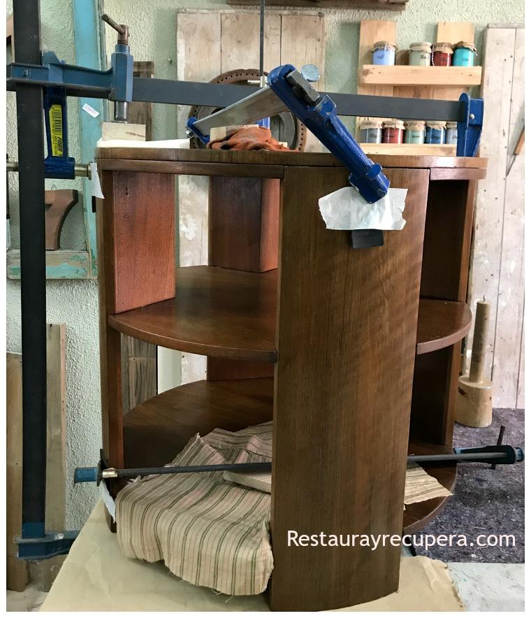 mesa_auxiliar_artdeco_encolado_restaurayrecupera