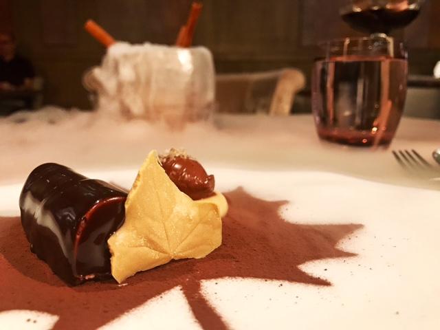 Goloso de Chocolate con ganache de especia africana y cremoso de almendras