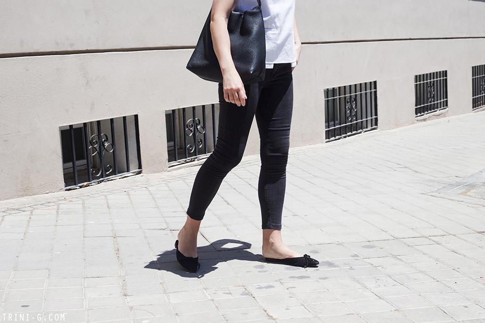 Trini | Acne Studios jeans Acne Studios top