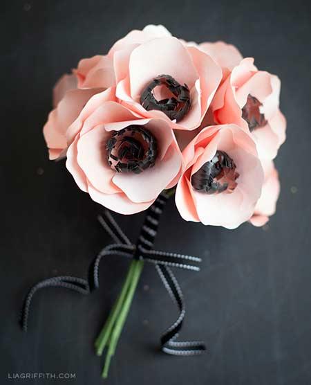 manualidad bouquet de anemonas