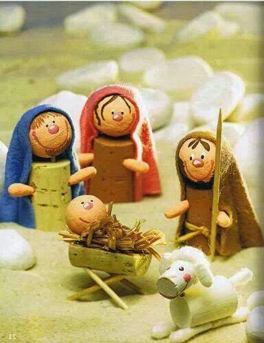 manualidad pesebre reciclado con tapones de corcho