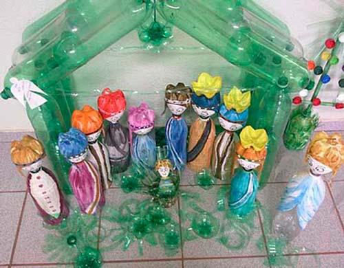 pesebre con botellas pet reutilizadas