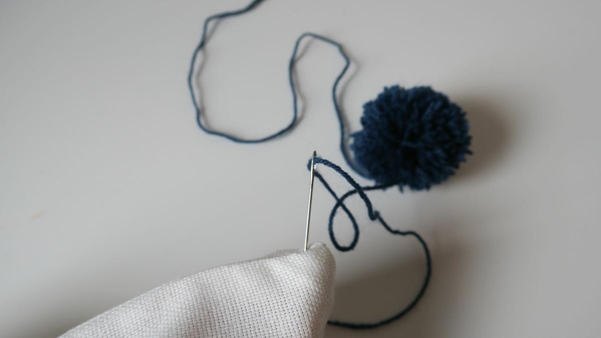 Cojines con pompones