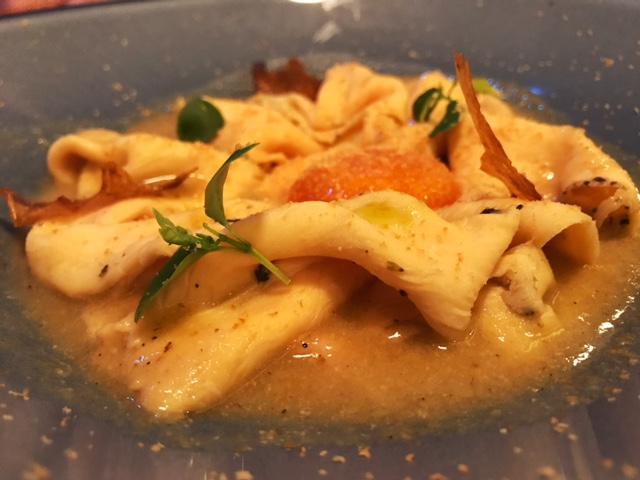 Pechuga de Pularda en salsa Pepitoria