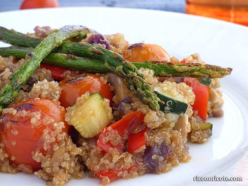 Quinoa con verduras salteadas