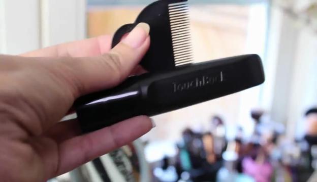 Cómo ocultar las canas a corto plazo con marcador