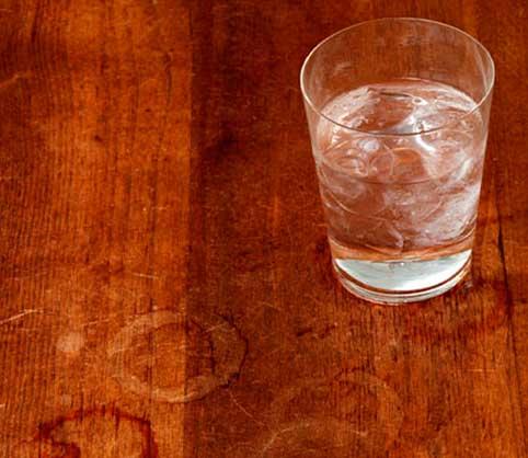 VINAGRE BLANCO, limpiar-cercos-de-marcas-de-agua