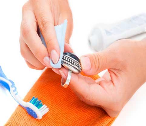 vinagre BLANCO,-plata-sin-brillo